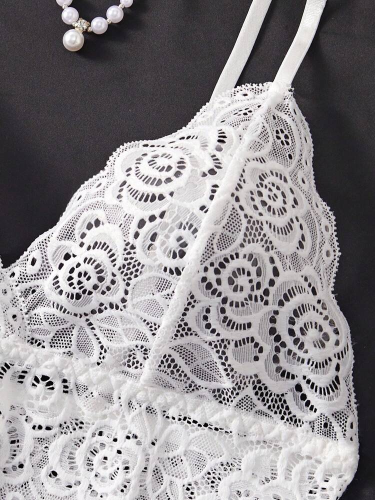 Deep V-Neck Lace Semi-Sheer Fashionable Charming Design Lingerie Set, Sexy Sleepwear For Women